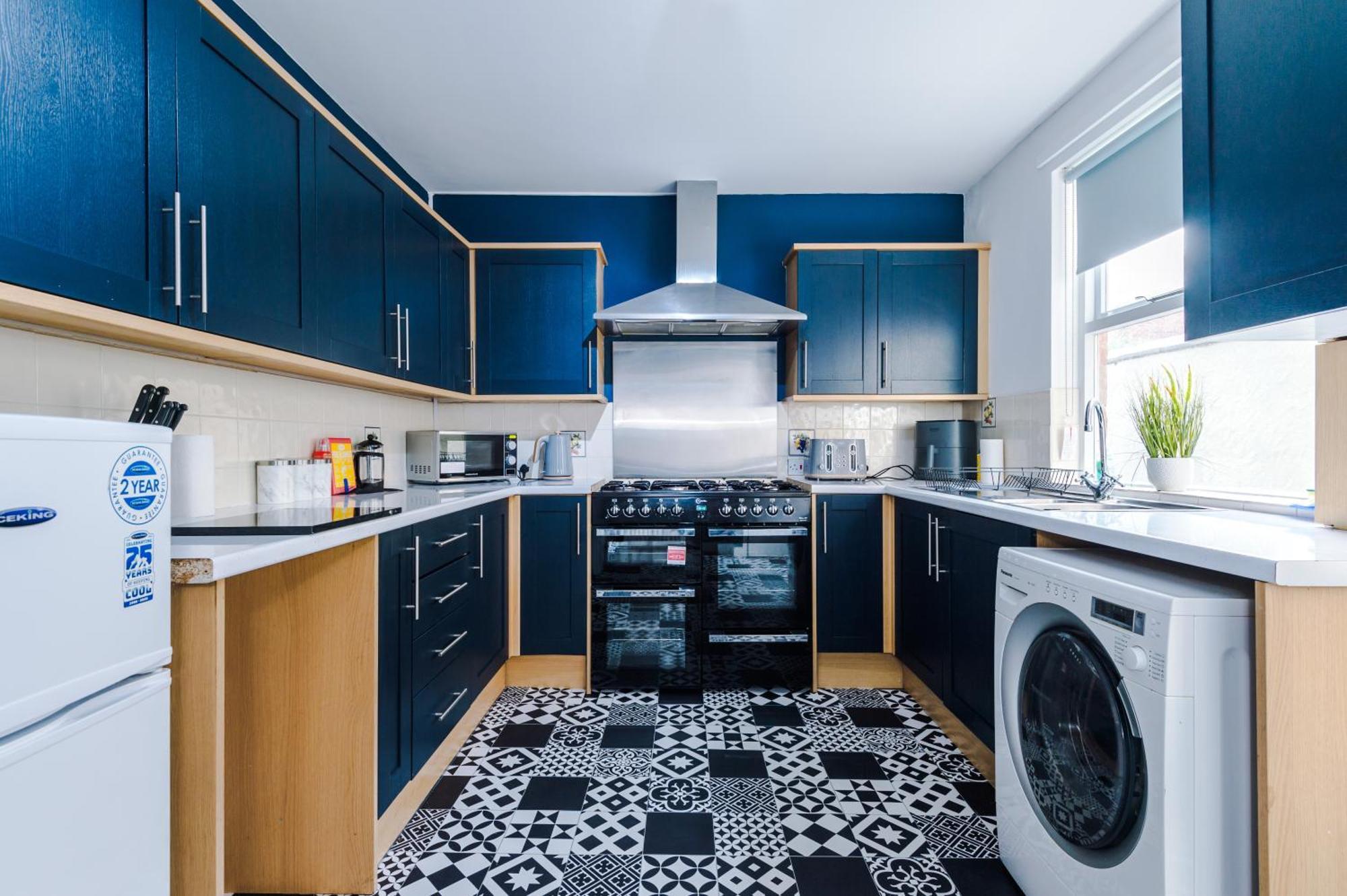 Large 7 Bedroom Town House In Chester City Centre 外观 照片
