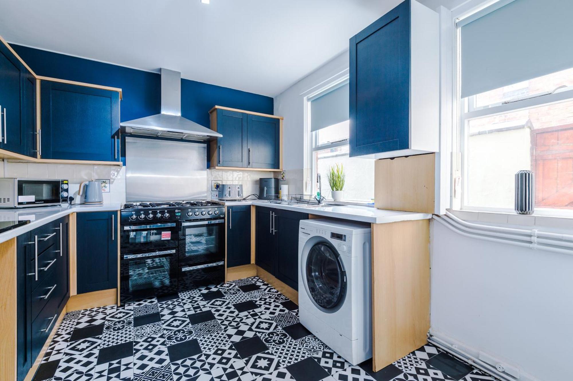 Large 7 Bedroom Town House In Chester City Centre 外观 照片